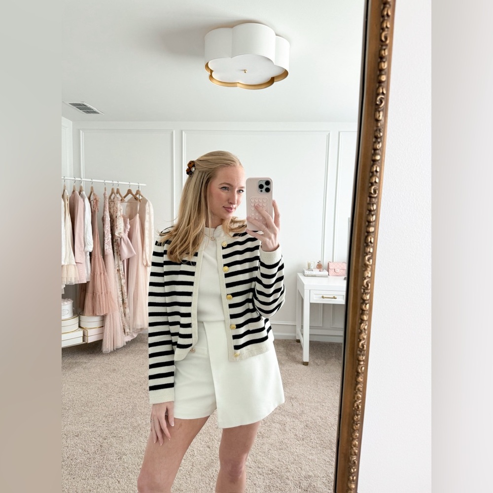 Elegant Black and White Striped Women's Blazer
